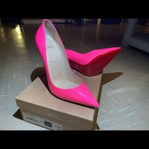 Christian Louboutin So Kate